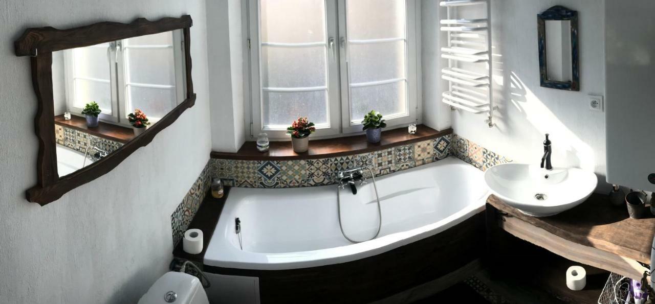Apartament Do Zobaczenia Olsztyn Miejsce Nieidealne Exteriér fotografie